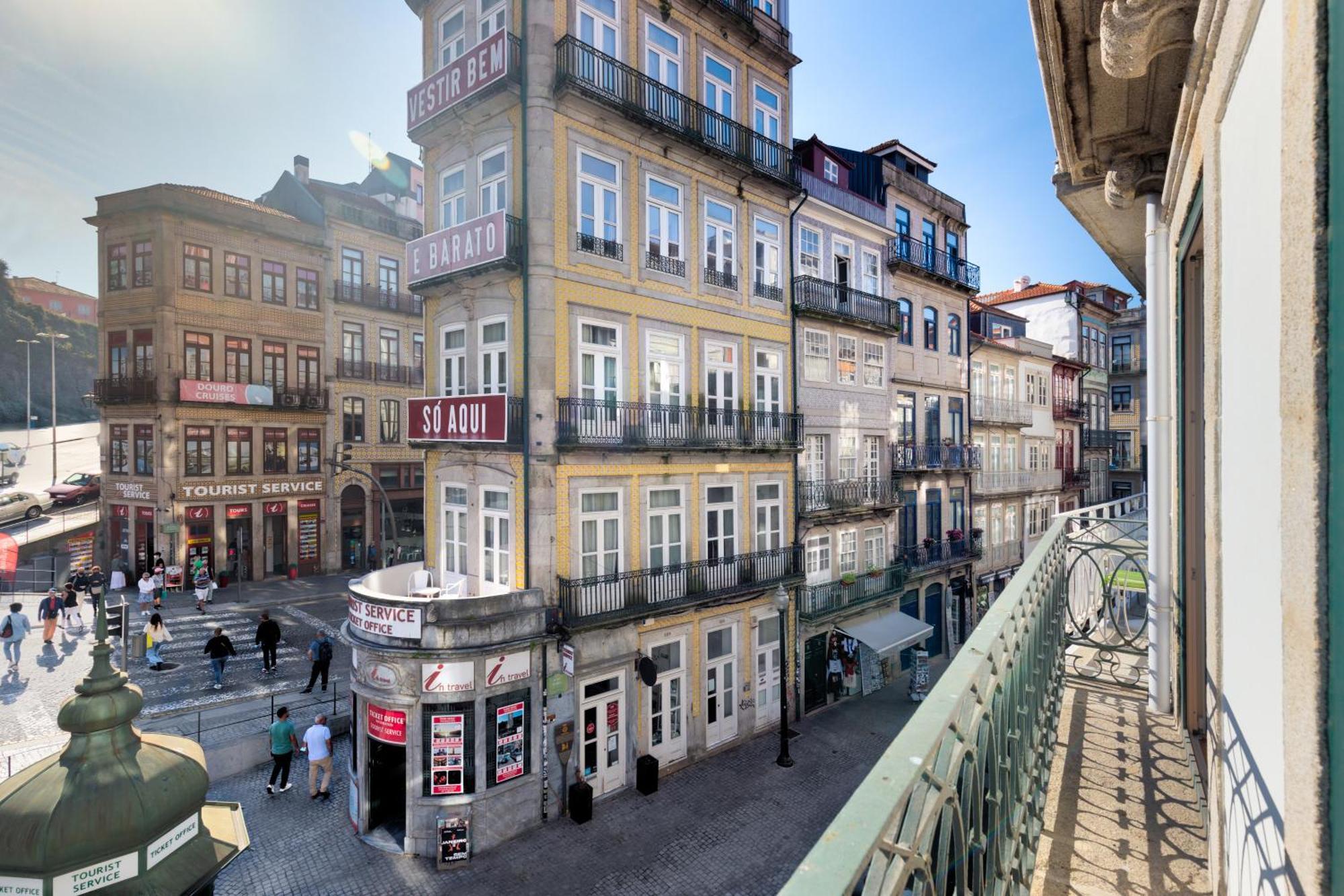 Inbloom Apartments Porto Room photo